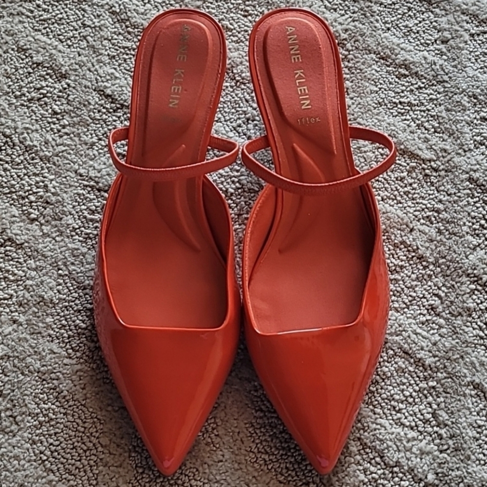 Anne Klein iflex Convertable Pump